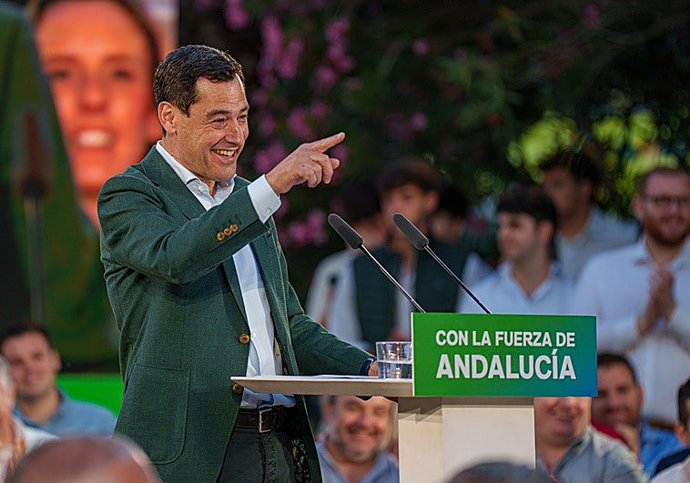 Moreno llama a ir a las urnas para evitar el «chantaje» y los «palos en la rueda»