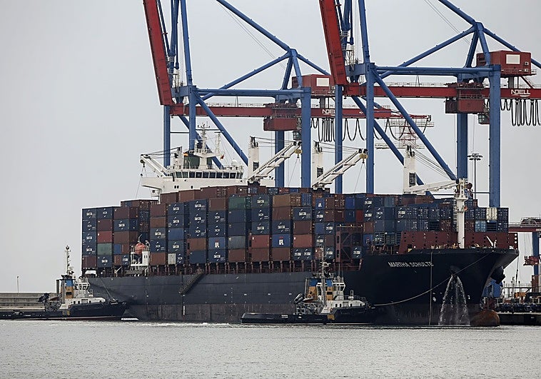 Containertrafiken i hamnen i Malaga multipliceras med nio