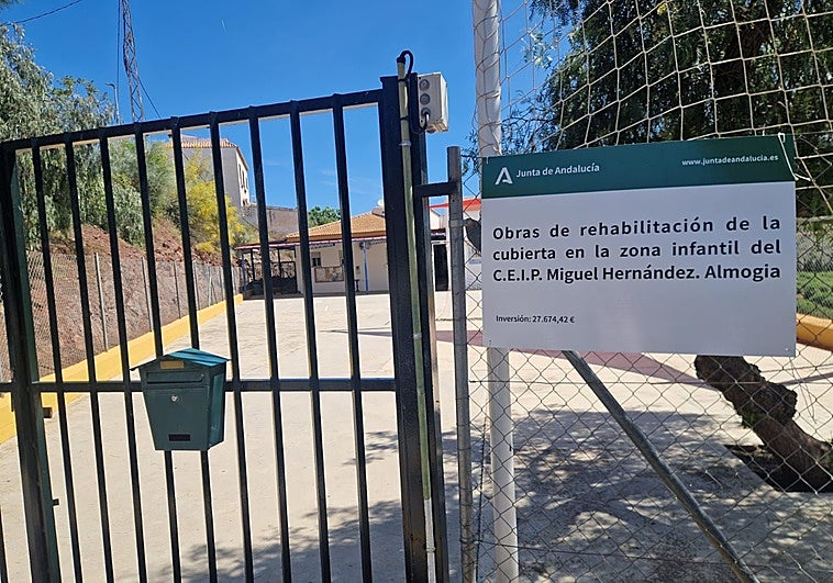 La Junta inicia la reparación del aula de Infantil dañada por las borrascas en Almogía