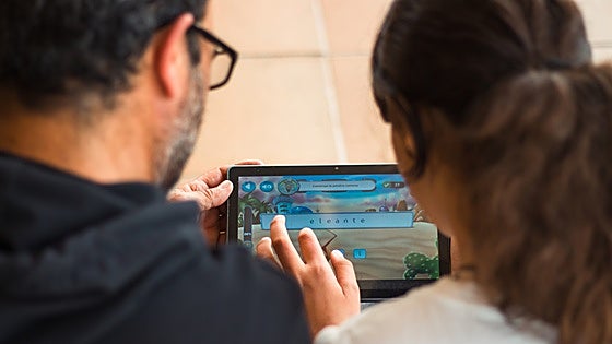 Un centenar de colegios de Málaga implanta una herramienta digital para tratar la dislexia