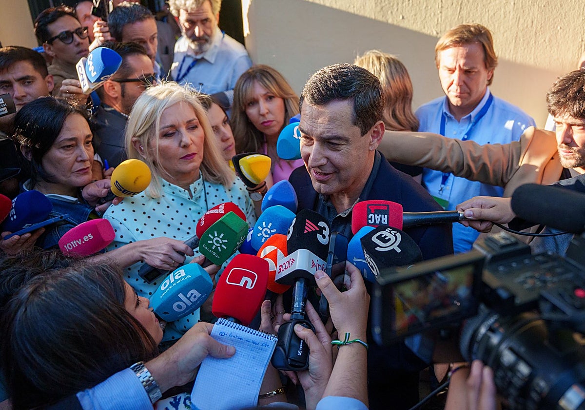 Juanma Moreno celebra el aumento de la participación | Diario Sur