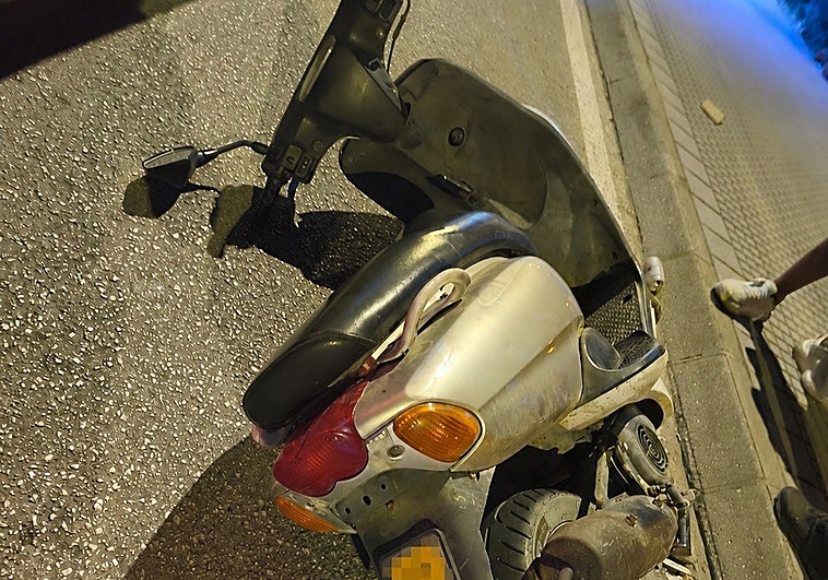 Detenidos tres menores que huyeron tras ser sorprendidos robando ciclomotores en Vélez-Málaga