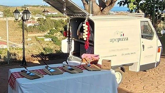 De los espetos a los helados: nueve ideas para sorprender en tus eventos en Málaga