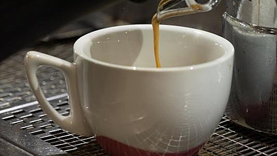 López Trigo: «A los consumidores habituales de café, ni les sube la tensión ni les provoca taquicardias»