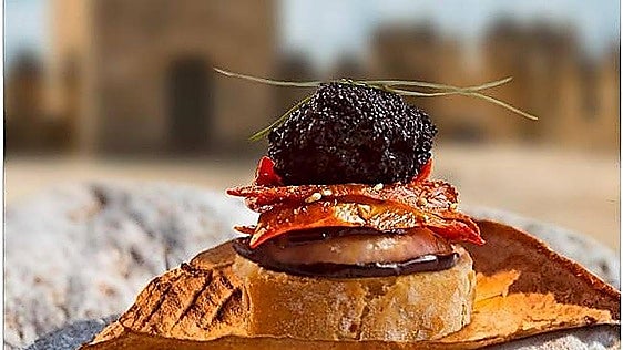 Planes en Málaga: Tapas, cerezas o teatro para disfrutar del fin de semana