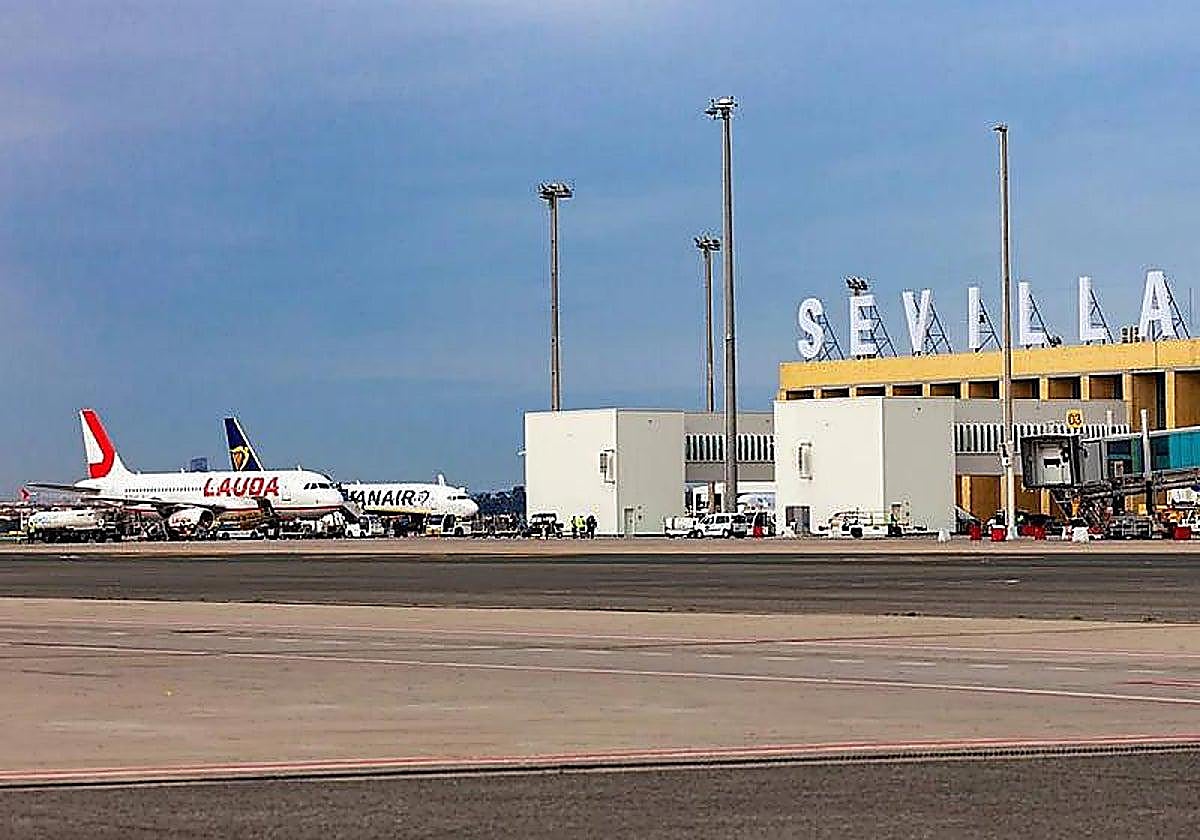 Una avioneta por 10 euros: Aena inicia la subasta de una aeronave Piper PA-23