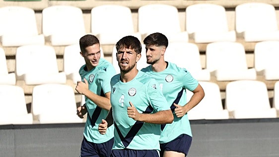 Primera RFEF: el Torremolinos recibe al Zaragoza en su estreno en El Pozuelo