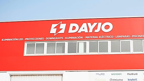 DAYJO, 30 años de compromiso en el sector del material eléctrico e iluminación