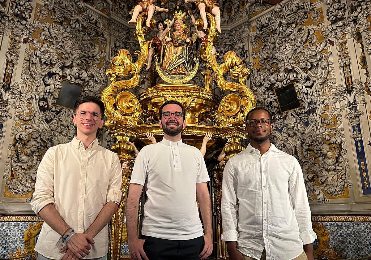 El obispo ordena sus primeros sacerdotes y diáconos en la Iglesia de Málaga