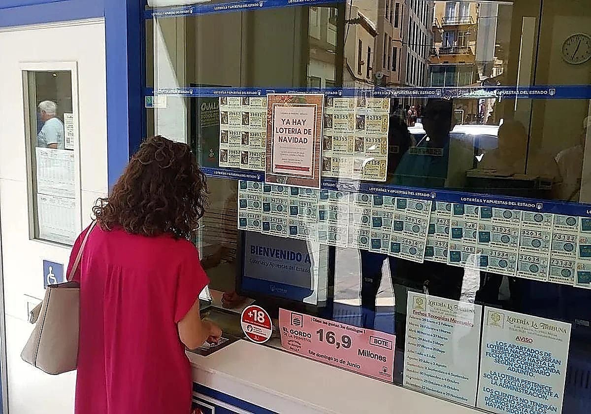 Los loteros de Málaga en pie de guerra por unas comisiones que llevan congeladas dos décadas