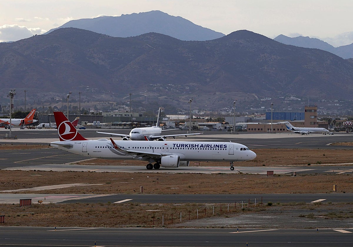 El aeropuerto de Málaga rozará los 2.000 vuelos en este fin de semana de operación agosto