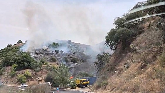 Vecinos piden cerrar y asegurar el punto limpio de Árchez tras el último incendio forestal