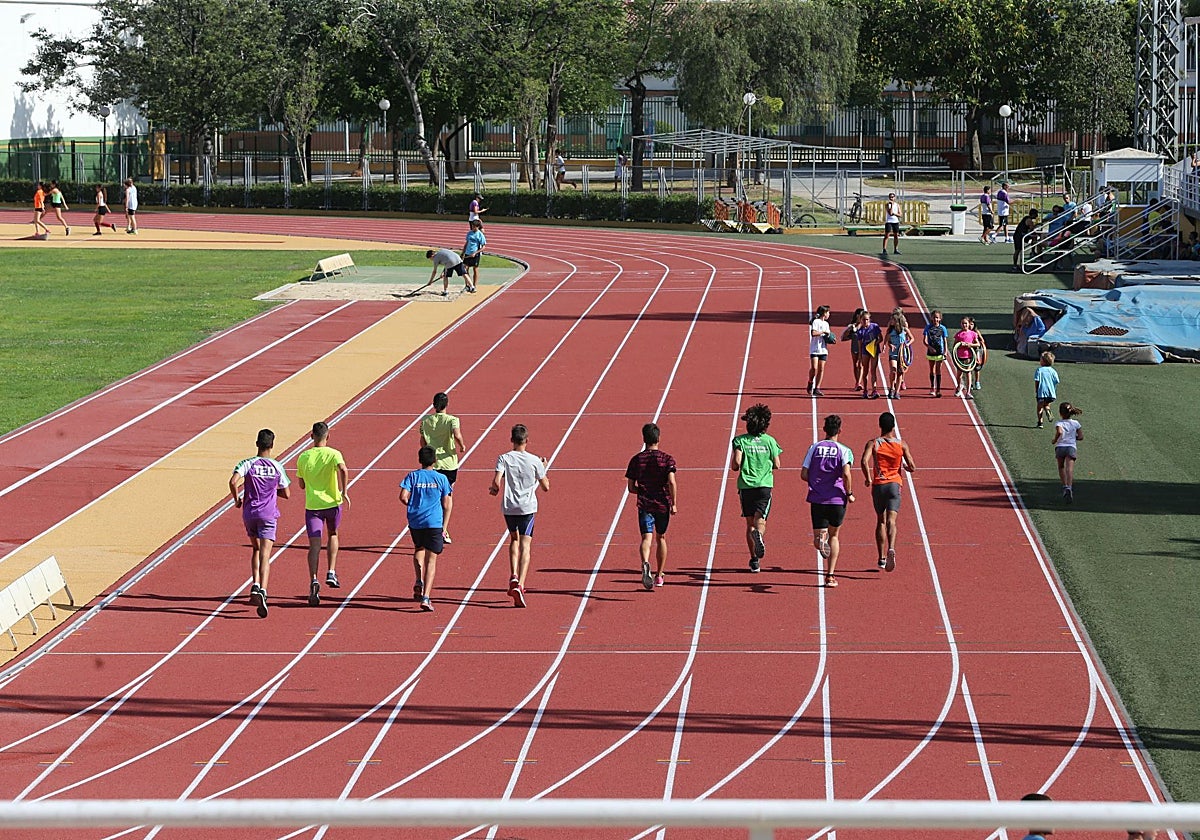 Pista de atletismo Carranque