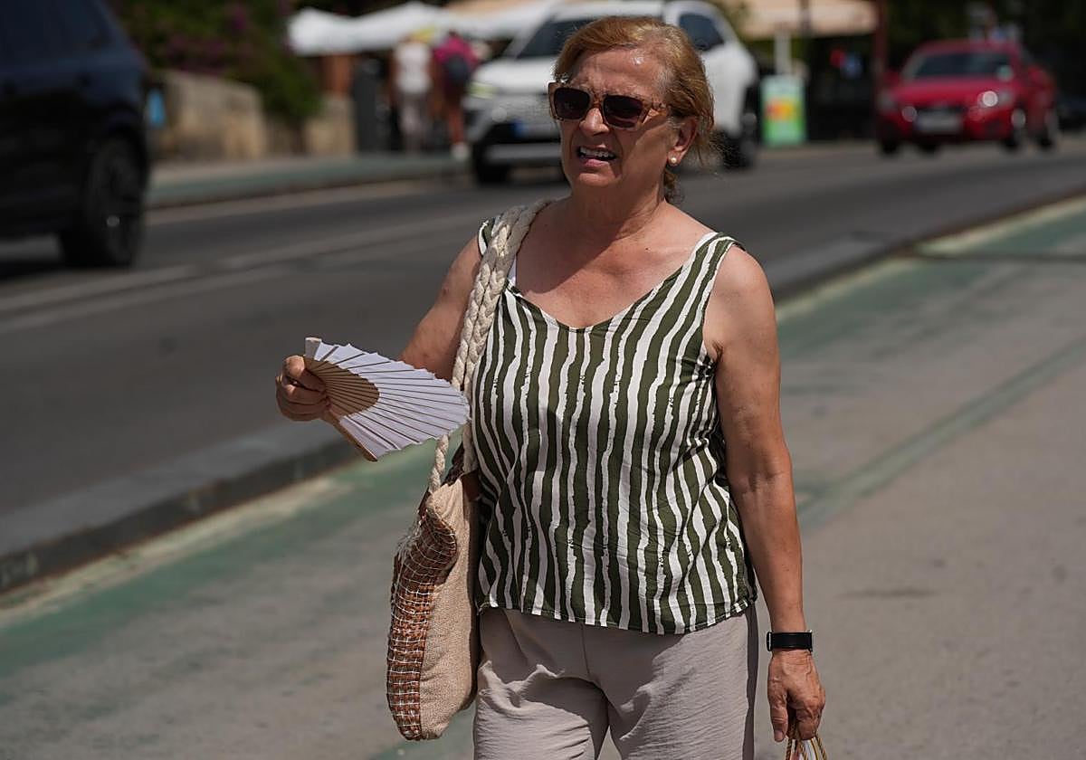 El calor no da tregua en Málaga: Aemet activa un aviso amarillo este lunes