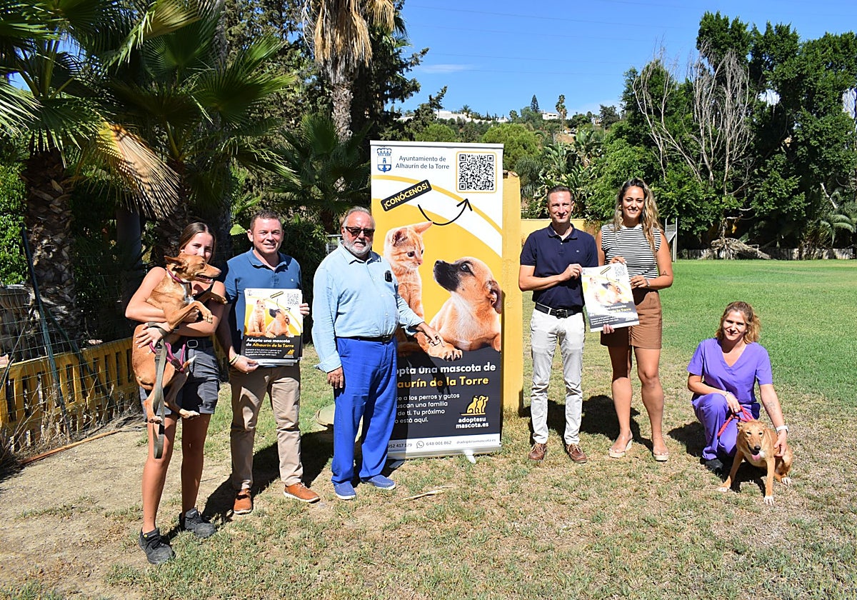 Alhaurín de la Torre busca familias para 217 perros y gatos abandonados