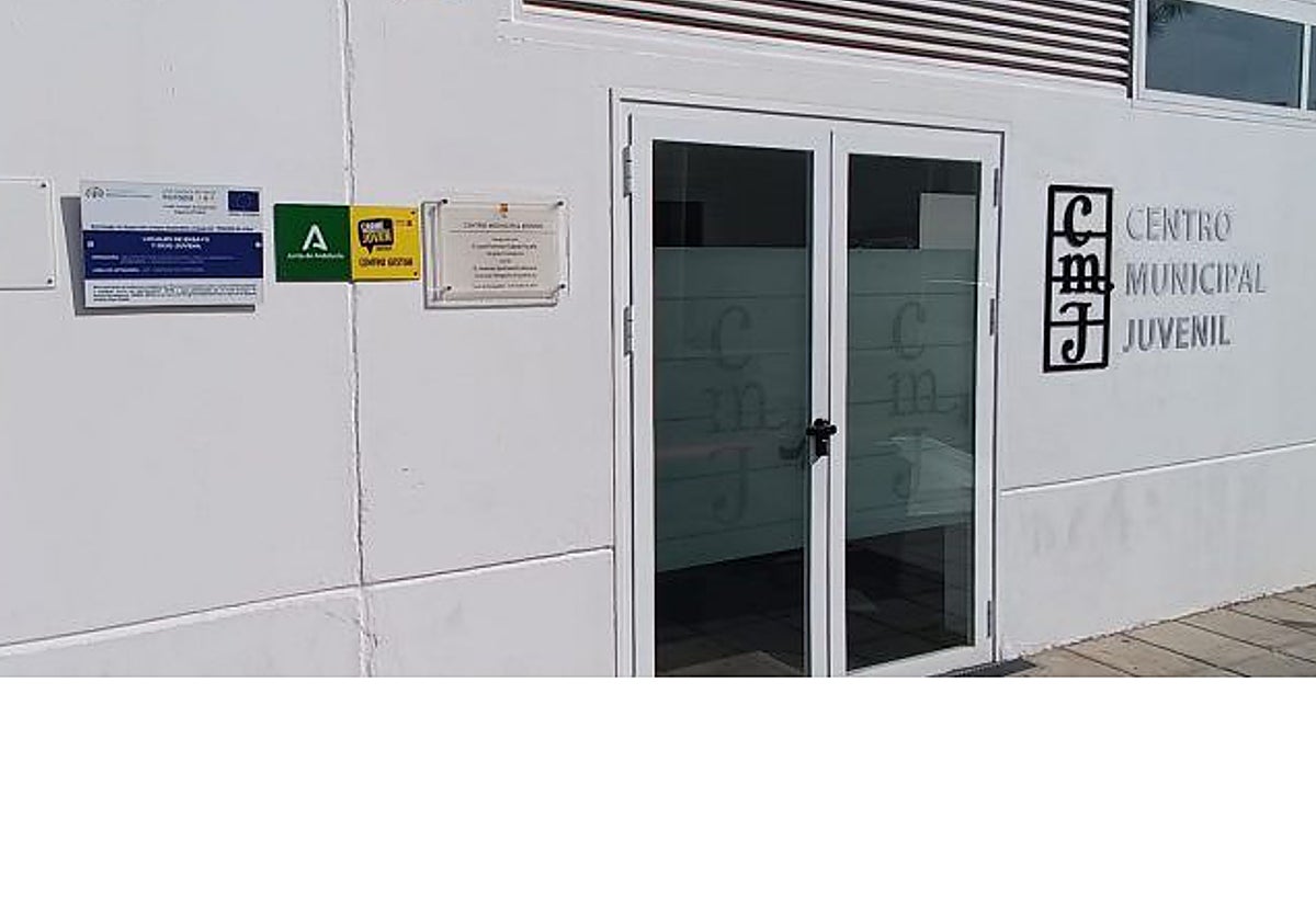 Jornada de puertas abiertas en el Centro Joven de Rincón de la Victoria