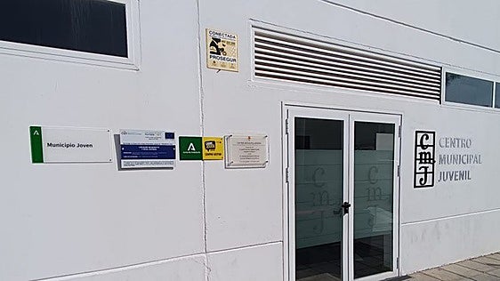 Jornada de puertas abiertas en el Centro Joven de Rincón de la Victoria