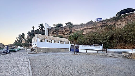 El Gobierno licita por dos millones de euros la consolidación del acantilado del Parador de Turismo de Nerja