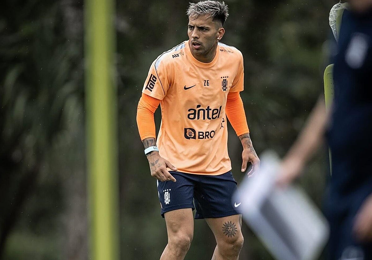 Rodrigo Zalazar, en un entrenamiento con la selección de Uruguay.