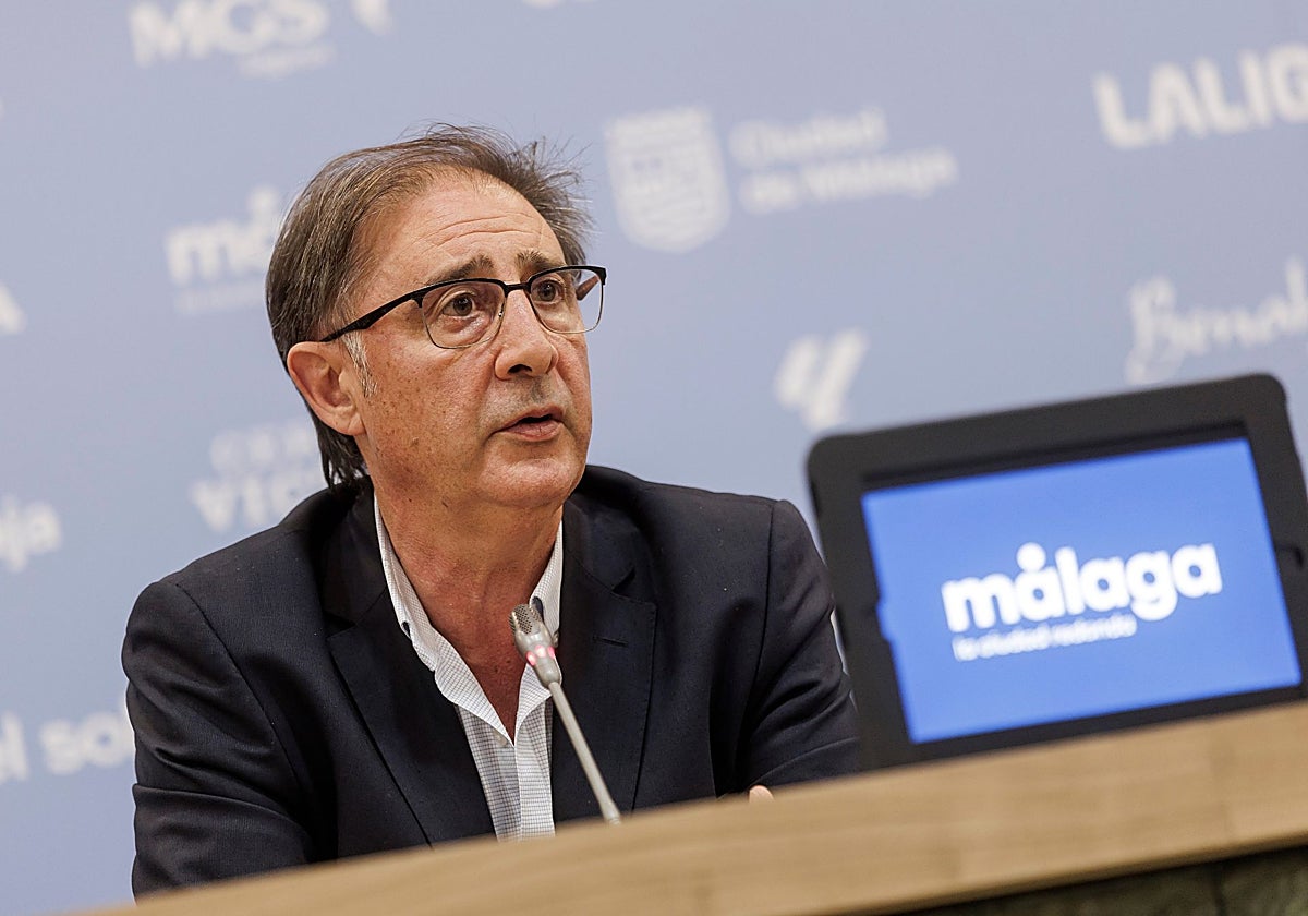 Loren: «Les he dicho que tenemos que bajarnos ya de la rúa y quitarnos los pelos rubios»
