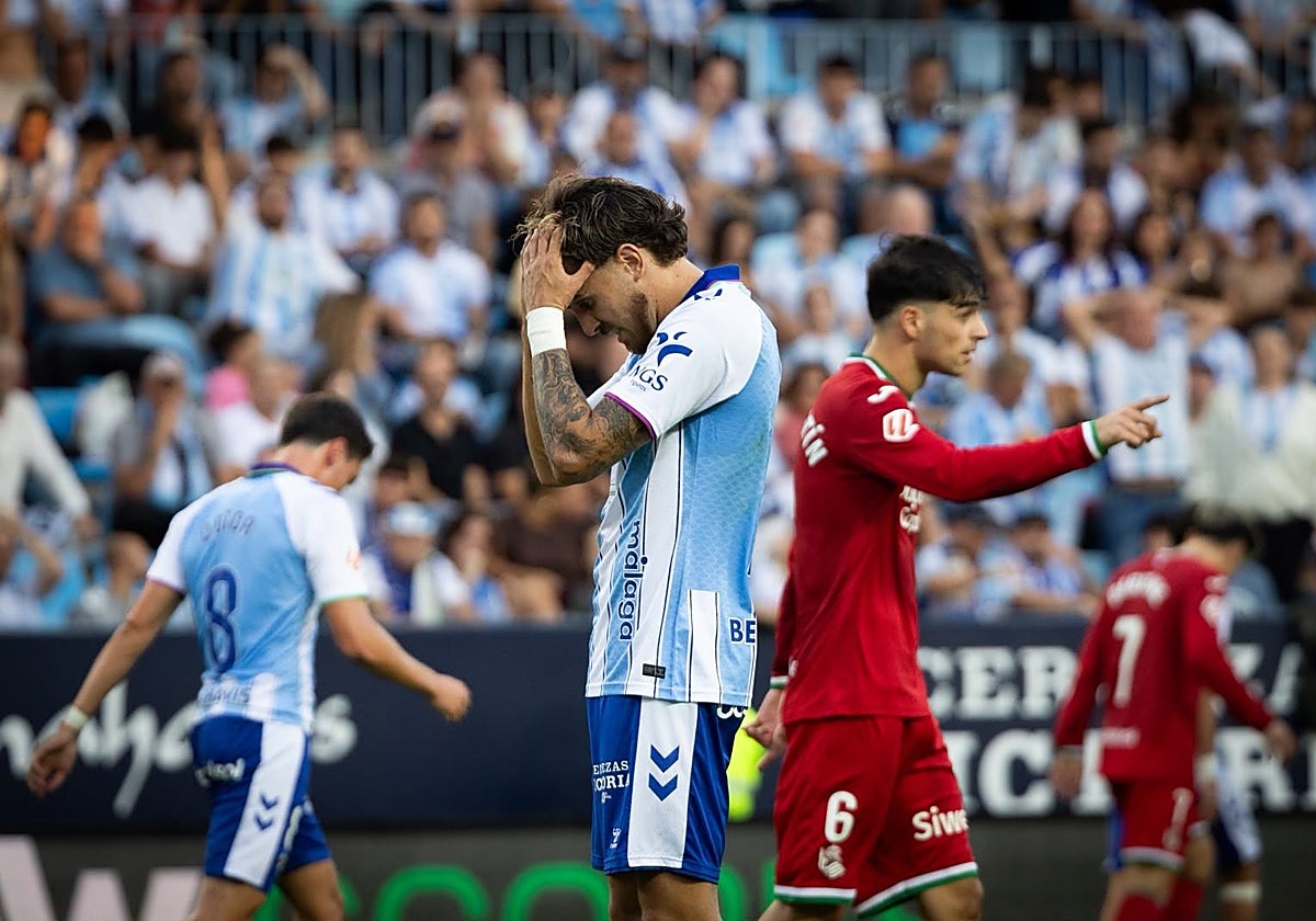 Un Málaga inoperante toca fondo y sufre un duro correctivo en La Rosaleda (2-5) | Diario Sur