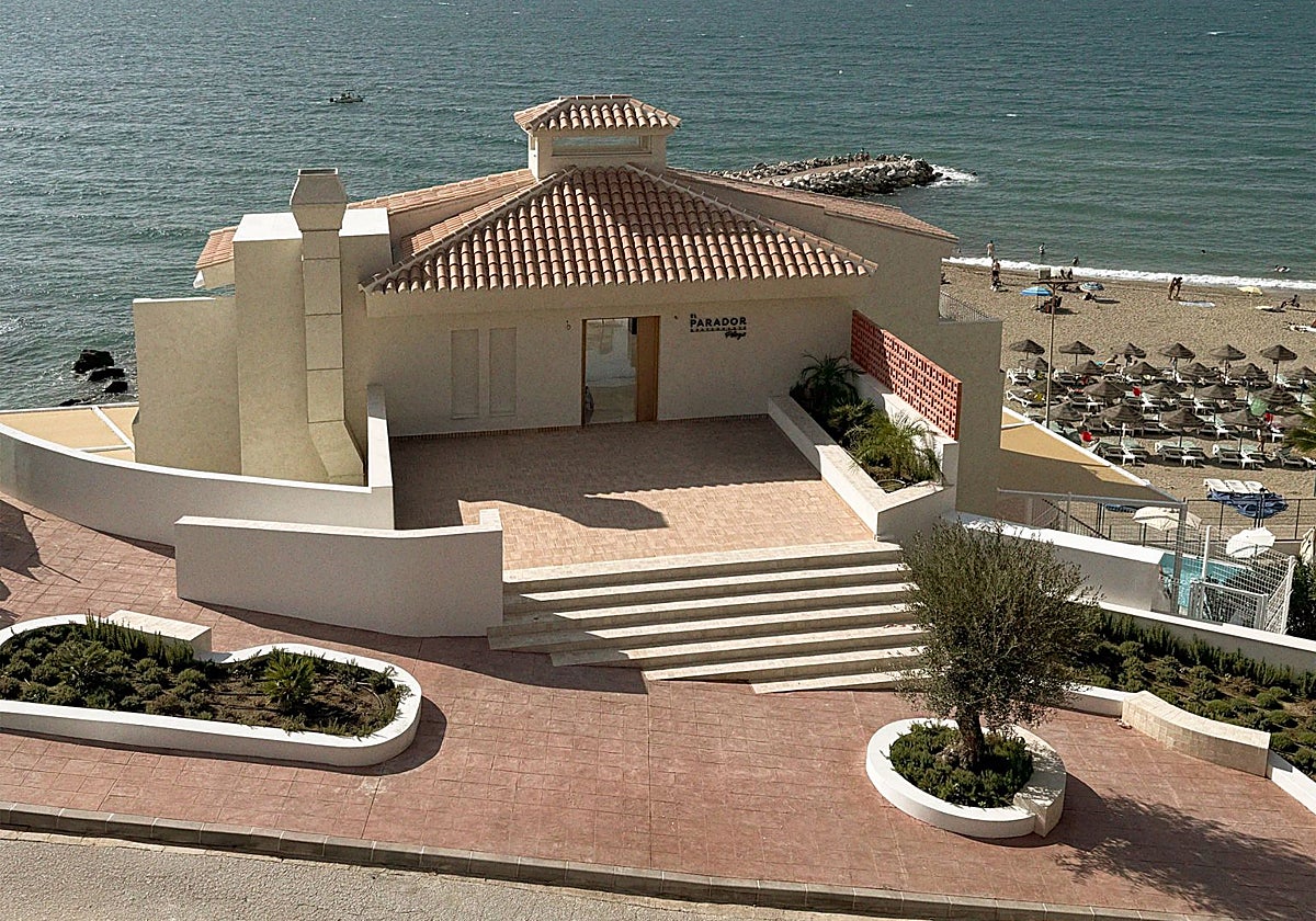 El restaurante El Parador Playa reabre en Benalmádena con novedades