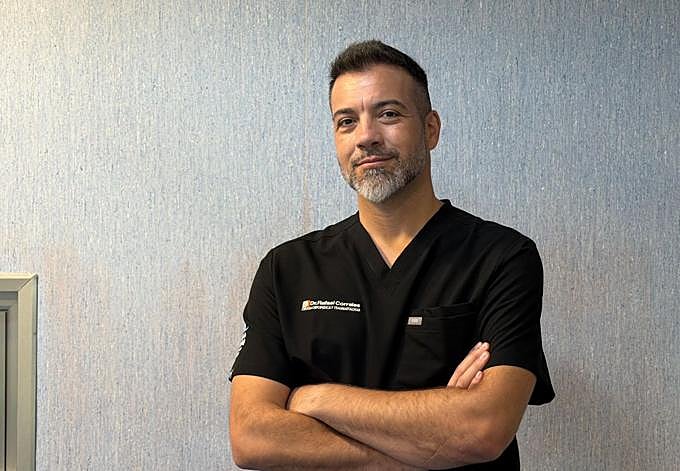 Dr. Rafael J. Corrales.