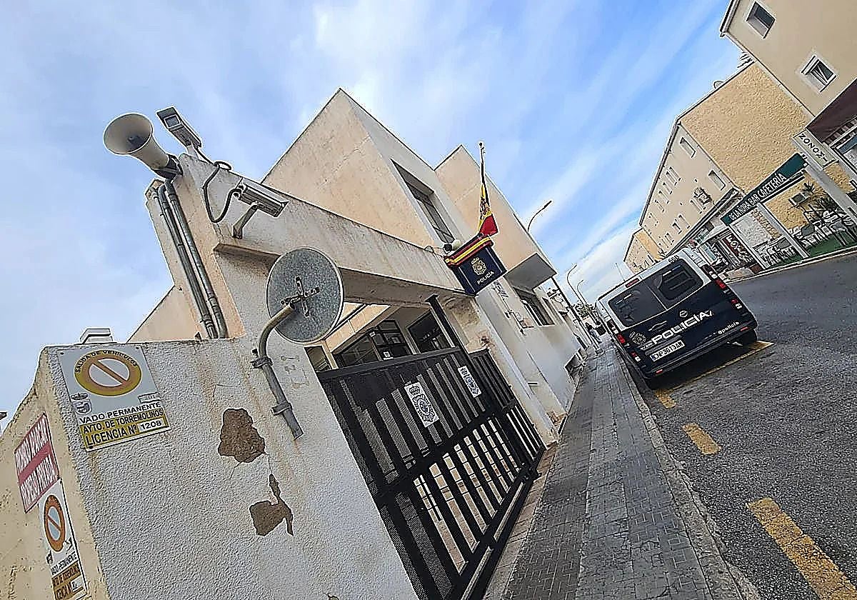 Detenida una mujer con más de 200 antecedentes por una estafa en Torremolinos