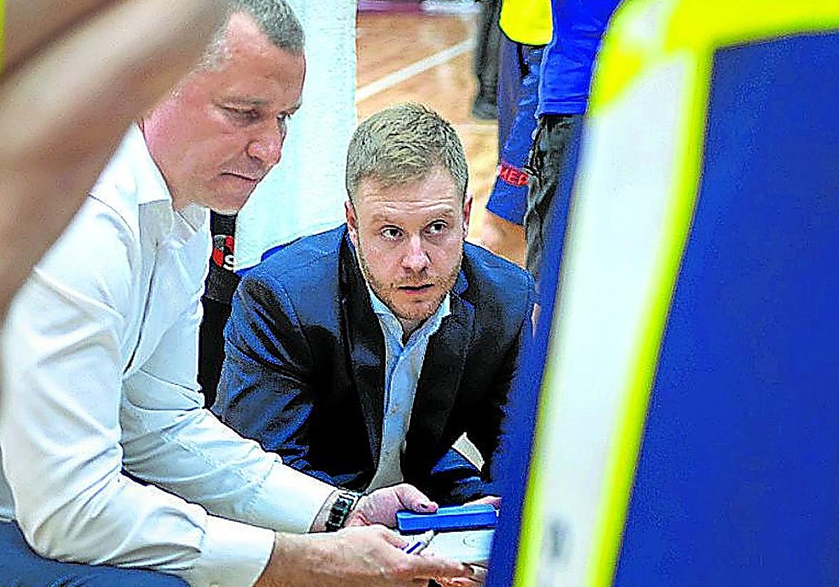 El Unicaja ficha a Mikel Ereñu como asistente de Txus Vidorreta y entrenador del equipo sub-22