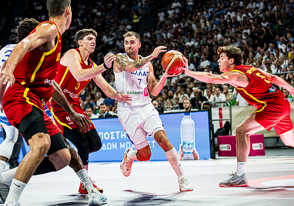 Mario Saint-Supéry, determinante con España pese a la derrota ante Grecia en la prórroga