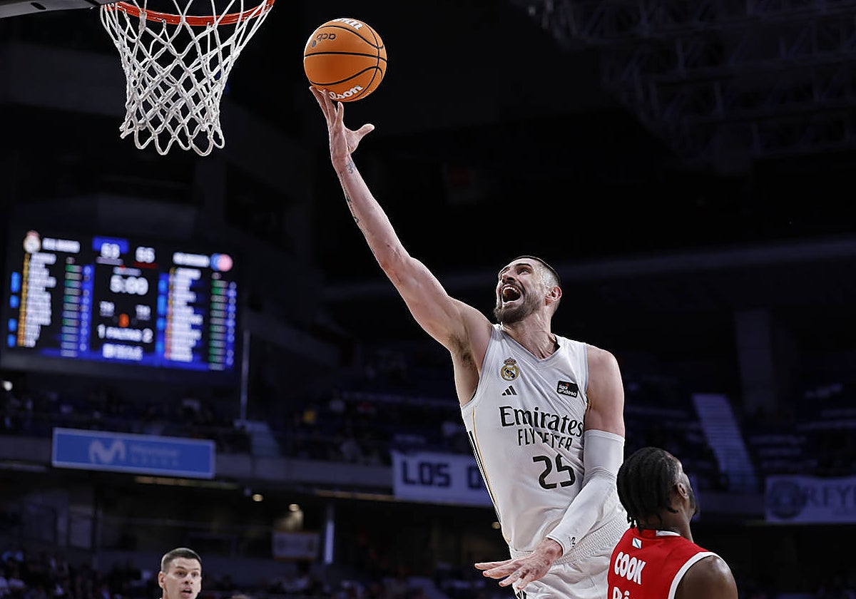 Mercado ACB: El Baskonia encuentra pívot y ficha a Alex Len