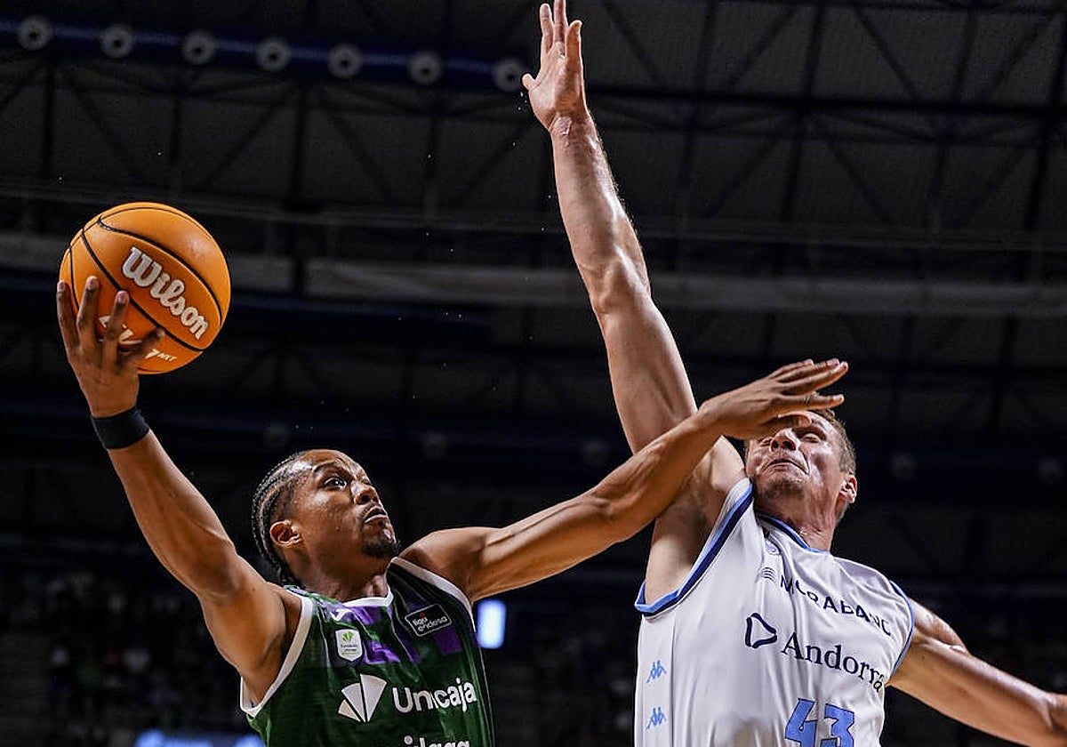 Victoria tranquilizadora del Unicaja ante el Andorra (92-84)