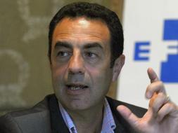El hasta ahora director general de asistencia a las víctimas de violencia de la Junta de Andalucía, el médico forense Miguel Lorente. /EFE