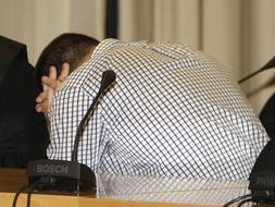 El soldado profesional Josué Estébanez, acusado del asesinato del menor antifascista Carlos Palomino durante el juicio. / Efe
