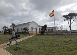 El cuartel de Zahara de los Atunes estaba entre los objetivos de ETA
