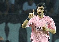 Pastore, un «maleducado» del fútbol