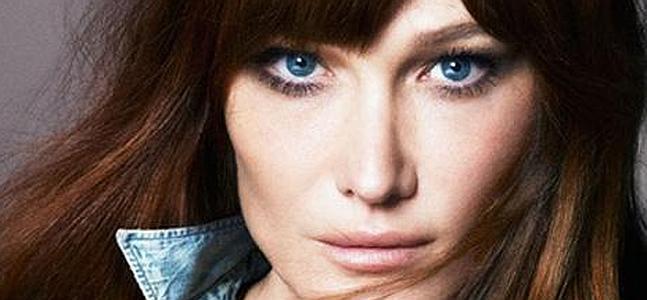 La cantante y exmodelo Carla Bruni, en la portada de 'Vogue'. / RC