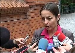 Maria Seguí habla con los medios de comunicación. / Foto y vídeo: Atlas