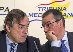 Patronal y sindicatos se enfrentan a su reestructuración