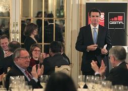 José Manuel Soria, en el Congreso Mundial de Móviles. / Toni Albir (Efe)