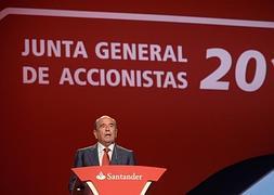 El presidente del Banco Santander, Emilio Botín. / Efe | Vídeo: Atlas