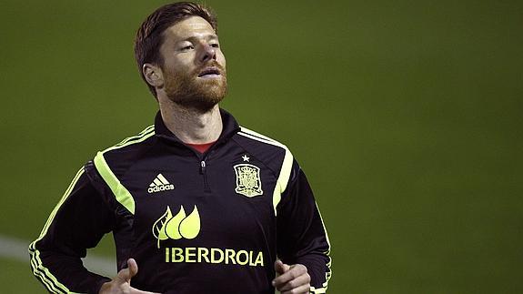 Xabi Alonso, en un entrenamiento. 