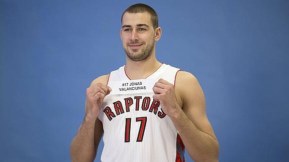 Jonas Valanciunas 