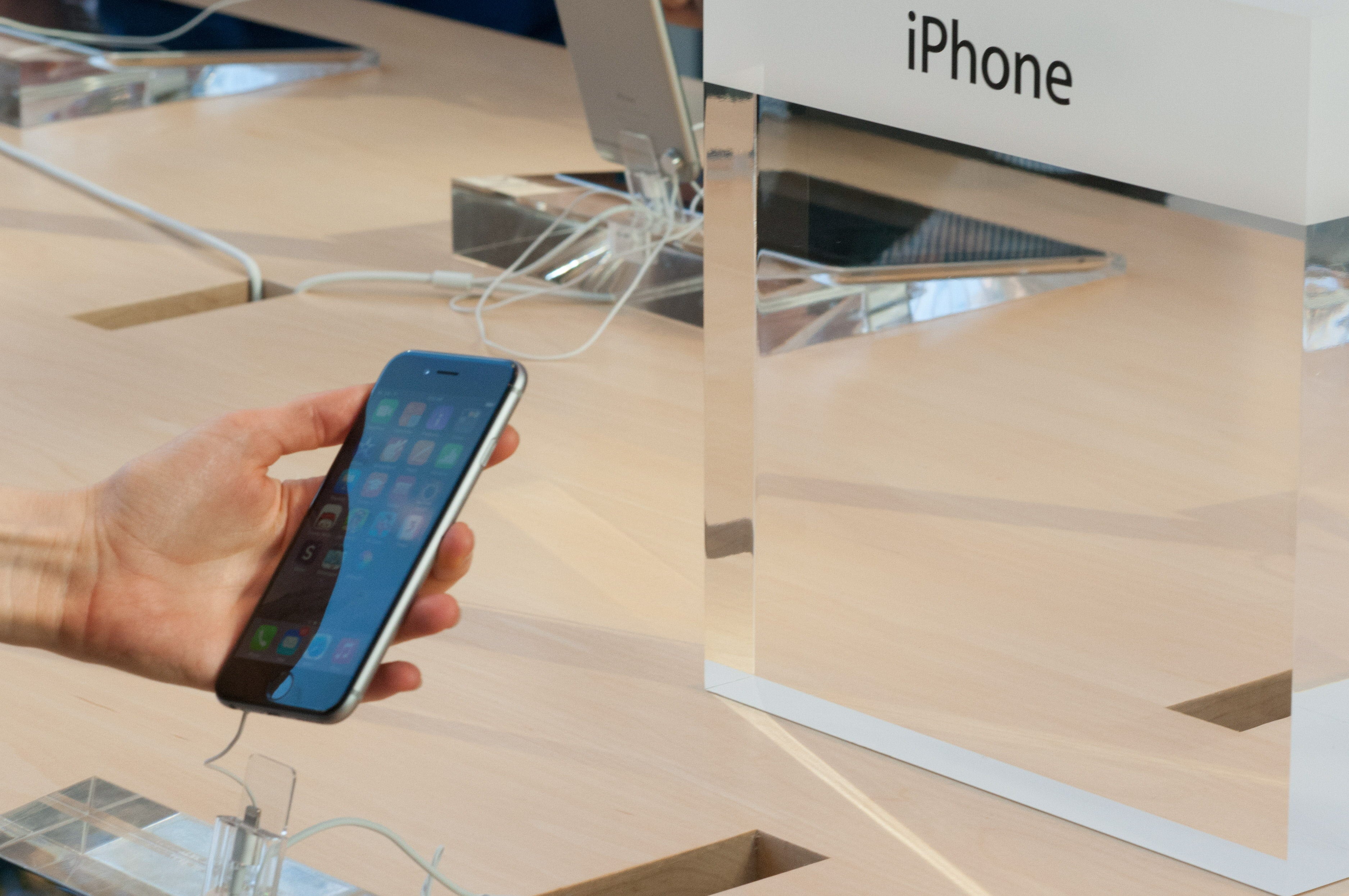 Apple vende 10 millones de iPhone 6 en tres días