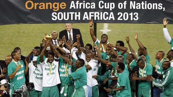 Nigeria celebra el título de 2013 / 