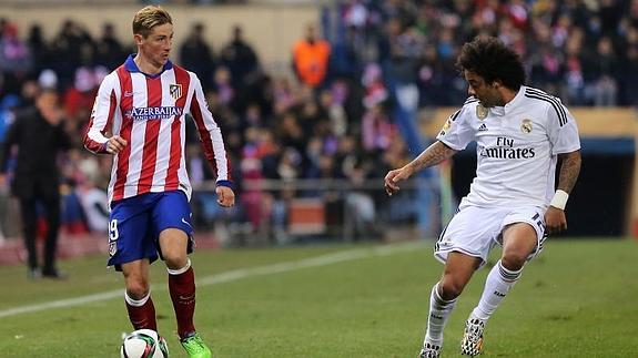 Fernando Torres y Marcelo (d). 