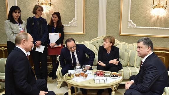 Putin, Hollande, Merkel y Poroshenko. 