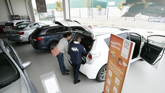 Un concesionario de coches.