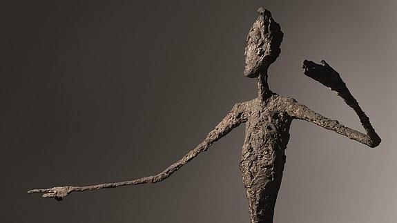 'El hombre que apunta', la escultura más cara de la historia.