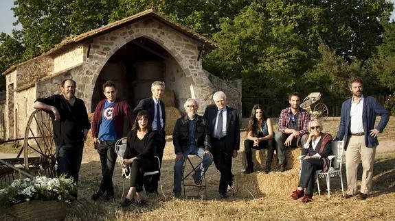 Foto de familia con los responsables de la secuela de 'Ocho apellidos vascos'.